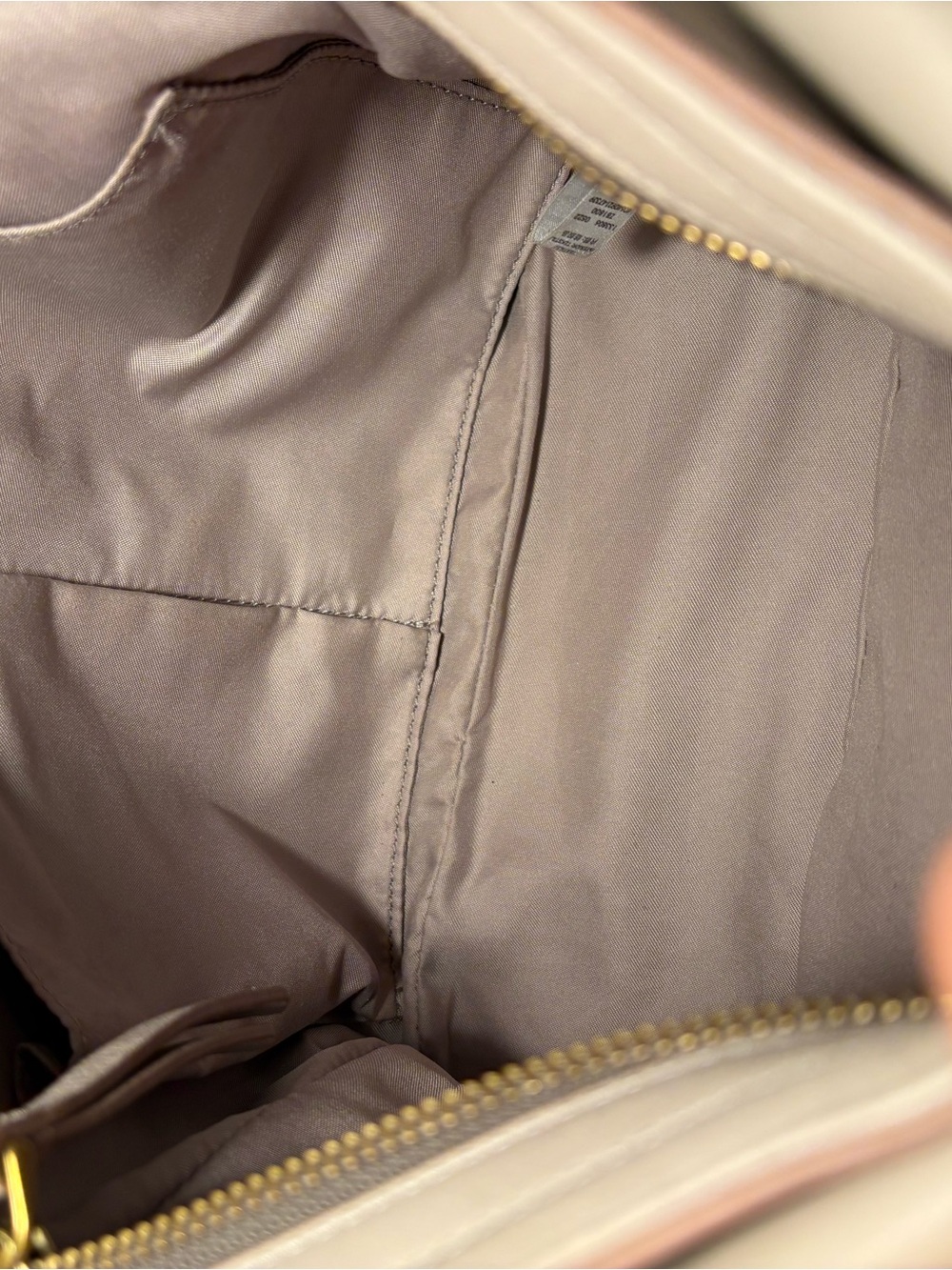 Fossil | Large Harper Flap Crossbody Bag - Picture 14 of 17